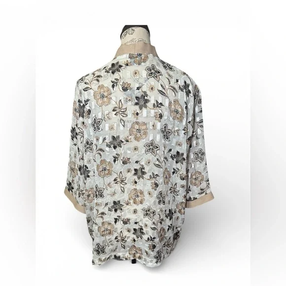Bonworth Floral Print Semi Sheer Open Front Kimono - Picture 5 of 6